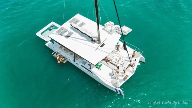Hibiscus 55 party catamaran with water slide in Phuket (2)