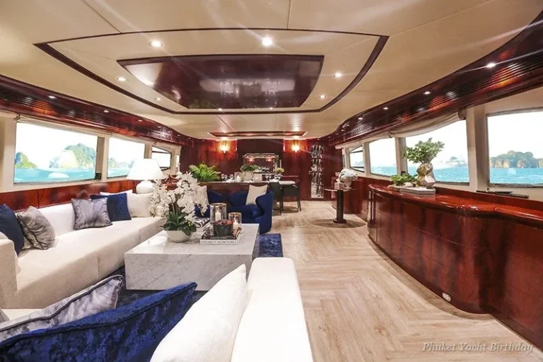 Turquoise Lagoon 102 superyacht with sea pool and jet skis in Phuket (5)